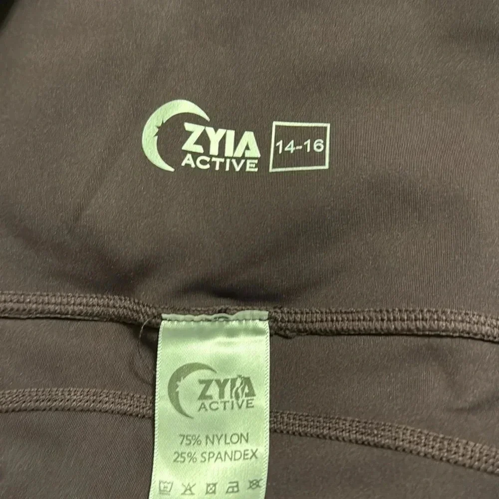 ZYIA Wine Pocket Brillant Hi Rise Capri Legging 20" Size 14-16 - Picture 7 of 7